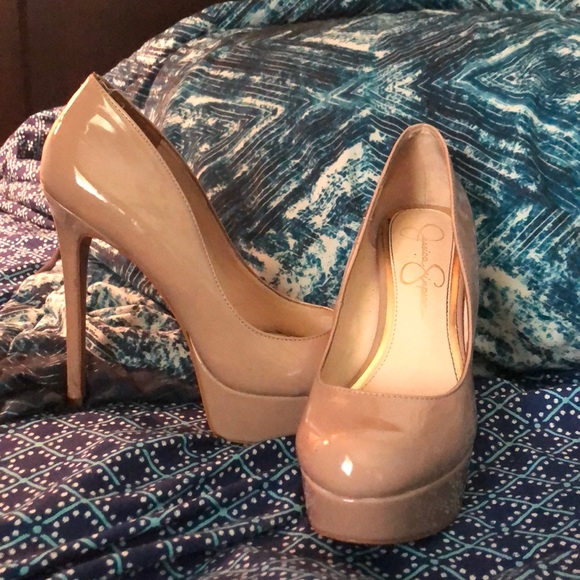 Nude jessica Simpson pumps - Picture 3 of 3